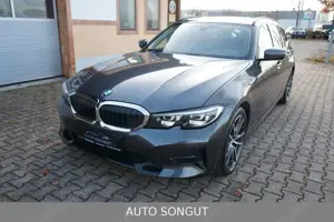 BMW 320 d T. xDrive Sport Line*1.HAND*KAMERA*WLAN*DAB