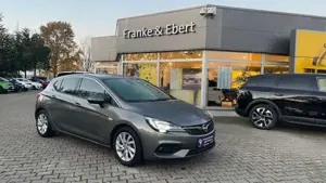Opel Astra Elegance Kamera+Navi+SHZ+LED