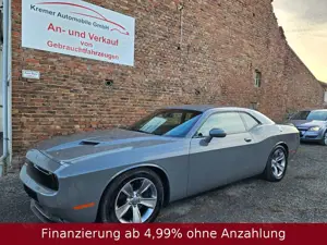 Dodge Challenger 3.6 V6 | TüV neu | 1.Hand