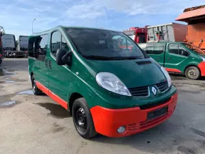 Renault Trafic L1H1 2,7t (8/9 Sitze) Authentique