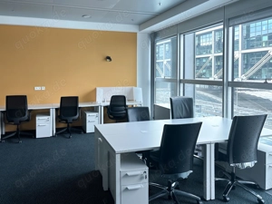 All-inclusive-Zugang zu Arbeitsplätzen, virtuellen Büros in Hauptbahnhof Europaplatz