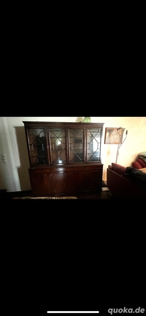 Großer Vitrinenschrank   Buffetschrank   Ende 80er Jahre   wegen Haushaltsauflösung