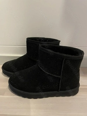 versch. Stiefelette, Halbschuhe, Schneestiefel, Sportschuh