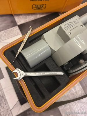 niveliergerät mit koffer 