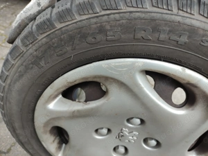 4 Winterreifen 175 65R 14