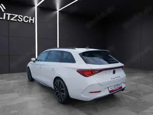 CUPRA Leon SP TSI DSG LED AHK Navi ACC RFK SH Bild 3
