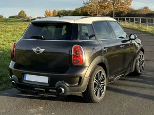 MINI Cooper S Countryman John Cooper Works Chili Paket Bild 2