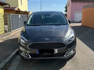 Ford S-Max S-Max 2.0 TDCi Bi-Turbo Aut.Vignale Bild 2