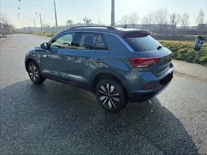 Volkswagen T-Roc T-Roc 1.5 TSI OPF DSG Move Bild 5