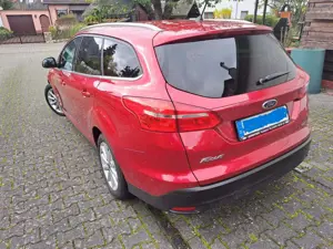 Ford Focus Focus Turnier 1.0 EcoBoost  Titanium Bild 4