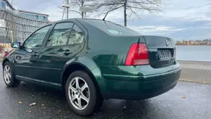 Volkswagen Bora DEKRA HU NEU  AUTOMATIK Bild 2