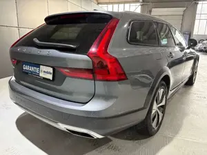 Volvo V90 Cross Country Bild 5