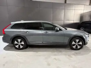 Volvo V90 Cross Country Bild 4