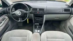 Volkswagen Bora DEKRA HU NEU  AUTOMATIK Bild 3