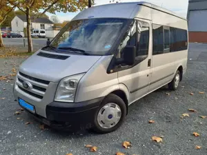 Ford Transit Bus 140/T300 Bild 3