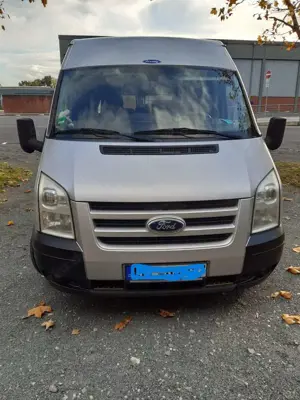 Ford Transit Bus 140/T300 Bild 4