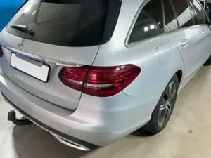 Mercedes-Benz C 220 d T Avantgarde AHK*PANO*360KAMERA Bild 4