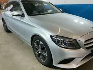 Mercedes-Benz C 220 d T Avantgarde AHK*PANO*360KAMERA Bild 2