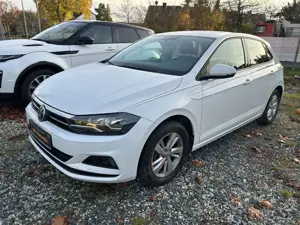 Volkswagen Polo VI Comfortline Automatic