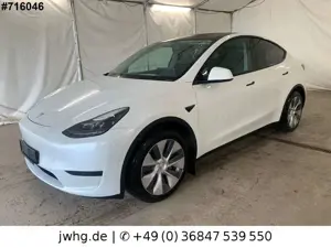 Tesla Model Y 19" Panorama Kam. DAB Autopilot LED Navi