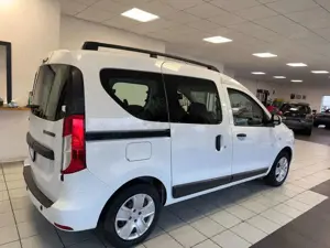 Dacia Dokker 1.6 Comfort    **Benzin/Autogas(LPG)** Bild 4