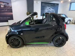 smart forTwo Cabr EQ Brabus + Prime + Tailor Made + Greenflash