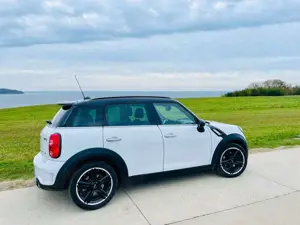MINI Cooper S Mini Cooper S Sport-Aut. Bild 3