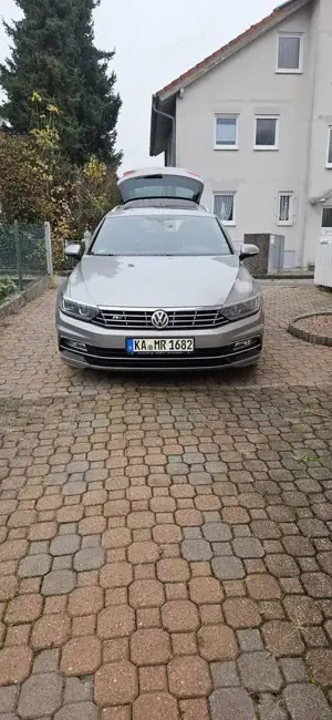 Volkswagen Passat Variant 2.0 TDI SCR (BlueMotion Technology) Highline