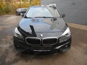 BMW 218 2 Active Tourer 218 i Advantage Automatik