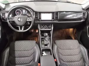 Skoda Kodiaq 2.0 TSI 4x4 Style T-Leder Navi LED AHK Bild 5