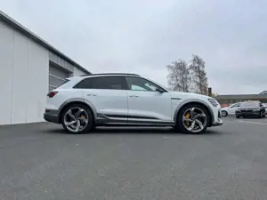 Audi e-tron S 277€ m.20% Anz. 22 Zoll Leder Optikp. Virt-Spi Bild 4