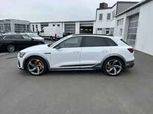 Audi e-tron S 277€ m.20% Anz. 22 Zoll Leder Optikp. Virt-Spi Bild 2