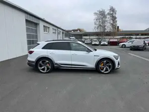 Audi e-tron S 277€ m.20% Anz. 22 Zoll Leder Optikp. Virt-Spi Bild 5