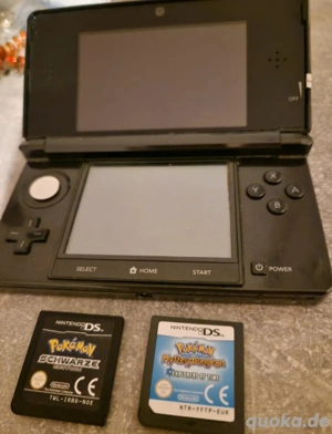 Nintendo 3 DS + 2 Pokemon Spiele!