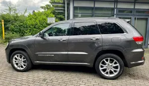 Jeep Grand Cherokee Grand Cherokee 3.0I Multijet Summit Bild 4