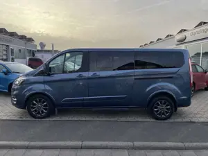 Ford Tourneo Custom Bild 2