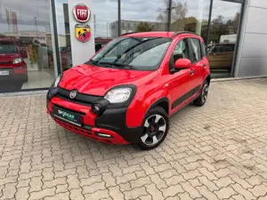 Fiat Panda 1.0 Hybrid CityCross (RED) Sondermodell Bild 2