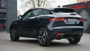 Jaguar E-Pace E-PACE D200 AWD R-DYNAMIC S*PANORAMA*VIRTUAL* Bild 2