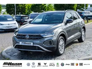 Volkswagen T-Roc Life 1.5 TSI DSG NAVI KAMERA PARK ACC LED APP-CONN