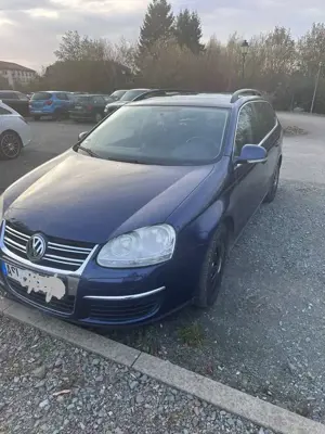 Volkswagen Golf 1.6 DSG Trendline Bild 3