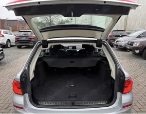 BMW 520 520d xDrive Touring Aut. Bild 4