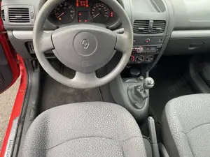 Renault Clio Clio 1.2 Campus Access HU neu Bild 4