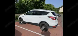 Ford Kuga 1.5 EcoBoost 2x4 Trend 8fach bereift