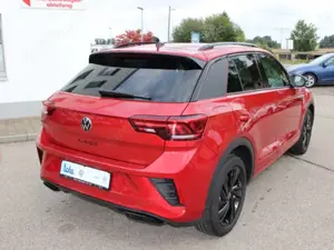 Volkswagen T-Roc 1.5 TSI Black Style R line Tiptronic Bild 4