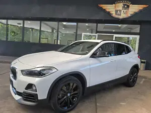 BMW X2 sDrive 18i Advantage Plus M-Sport/NAVI/BT/18"