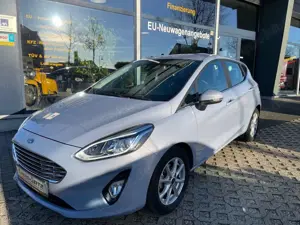 Ford Fiesta Titanium (Navi, diverse Pakete)