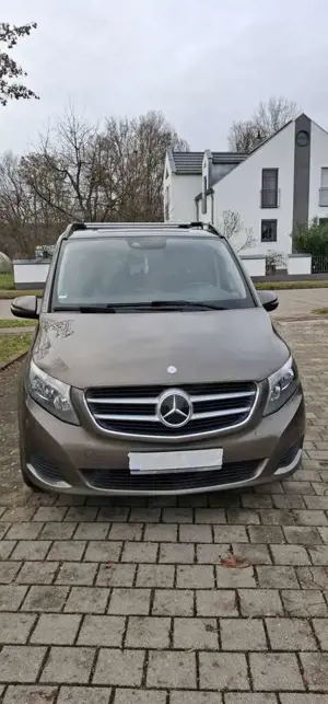 Mercedes-Benz V 250 (BlueTEC) d kompakt 7G-TRONIC