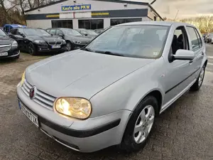 Volkswagen Golf 1.6  Automatik