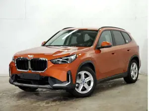 BMW X1 xDrive 30e Sport HeadUp 360°Kam AHK Driving