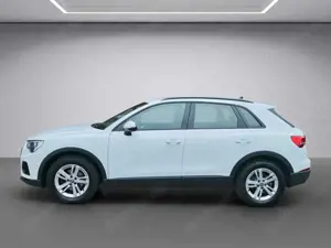 Audi Q3 35 2.0 TDI S-tronic AHK ACC BO STANDHZ Bild 3